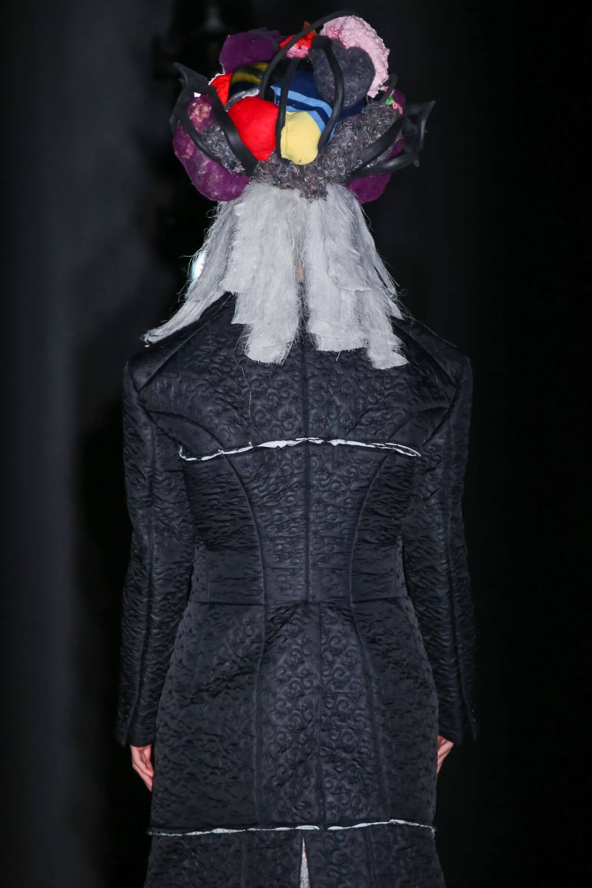 commedesgarcons 22aw look 011