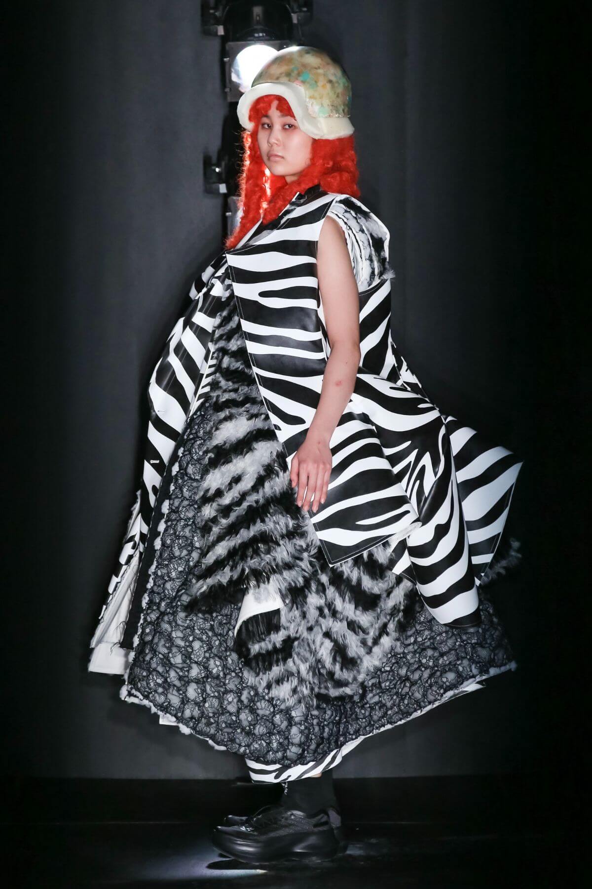 commedesgarcons 22aw look 035
