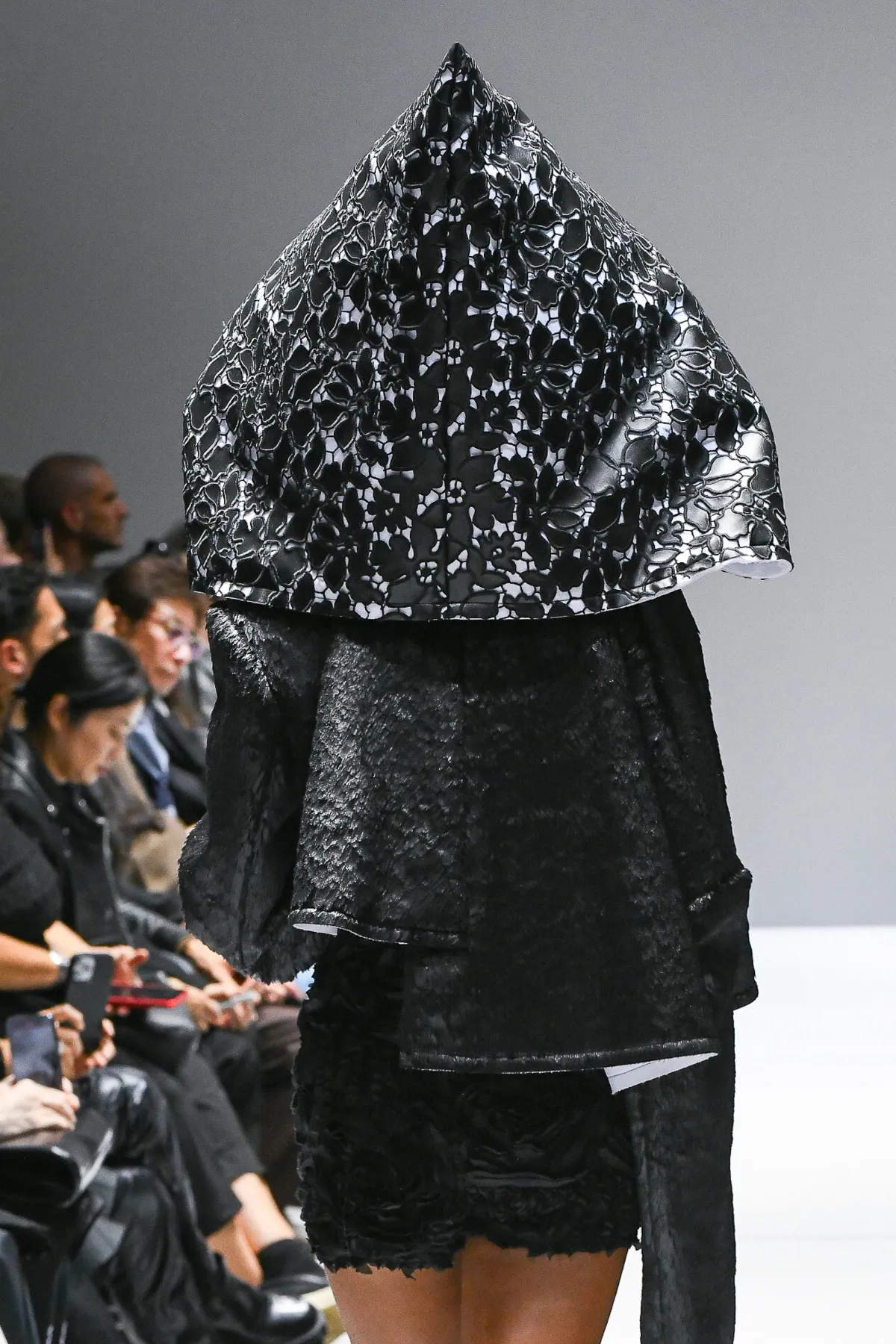 COMMEdesGARCONS 2023ss39