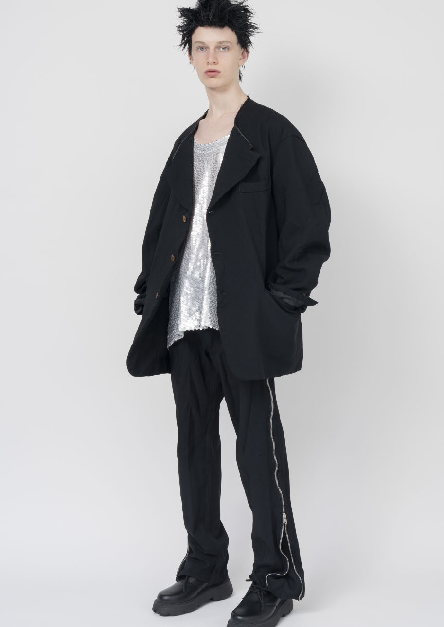 全44ルック】2024年春夏 ブラックコムデギャルソン｜BLACK COMME des ...