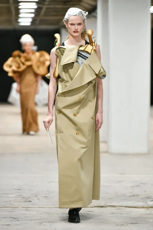 コムデギャルソンのコレクション【最新・過去・テーマまとめ】