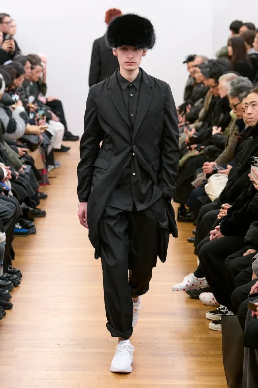 COMME des GARCONSパンチングカットワークレース シングルコート COMME des GARCONS HOMME PLUS × GEORGE COX ASSYMETRICAL CREEPER